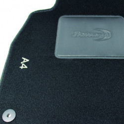 Set tappeti auto su misura in moquette per Audi Modello A4 (2007-2015)