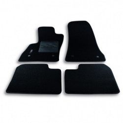 Set tappeti su misura in moquette per Fiat Modello 500L