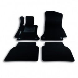 Set tappeti auto su misura in moquette per Mercedes Classe C produzione dal 2015 ad oggi.