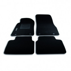 Set tappeti auto su misura in moquette per Opel Modello Insignia.
