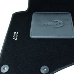 Set tappeti auto su misura per Peugeot Modello 207 in moquette.