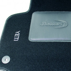 Set tappeti auto su misura in moquette per Skoda Modello Yeti.