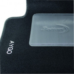 Set tappeti su misura per Toyota Modello Aygo