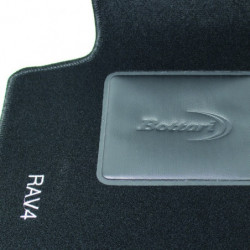 Set tappeti su misura per Toyota Modello Rav4